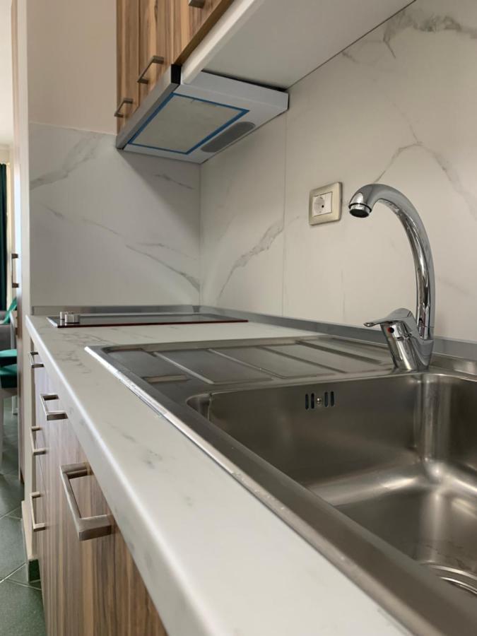 Eri Apartments 4 Shëngjin Eksteriør bilde
