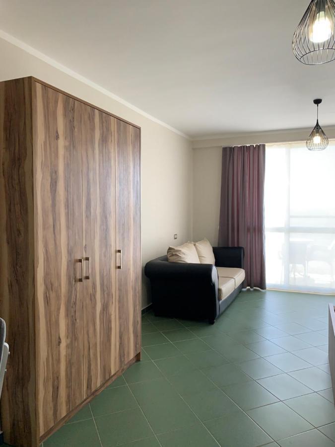 Eri Apartments 4 Shëngjin Eksteriør bilde