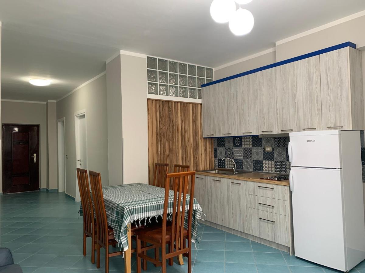 Eri Apartments 4 Shëngjin Eksteriør bilde
