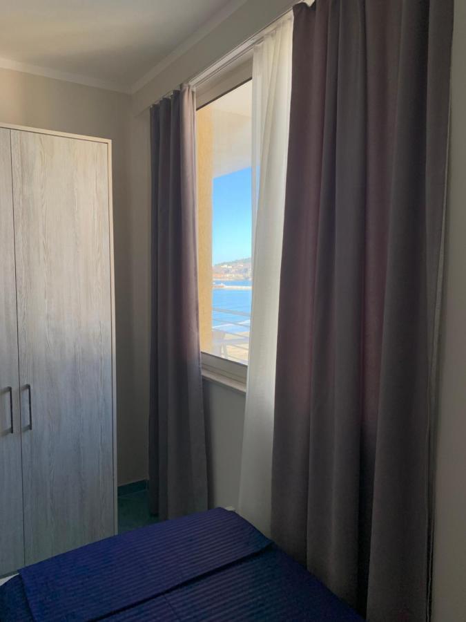 Eri Apartments 4 Shëngjin Eksteriør bilde