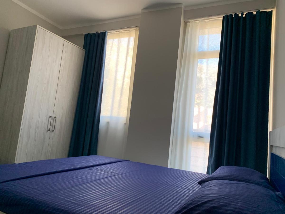 Eri Apartments 4 Shëngjin Eksteriør bilde