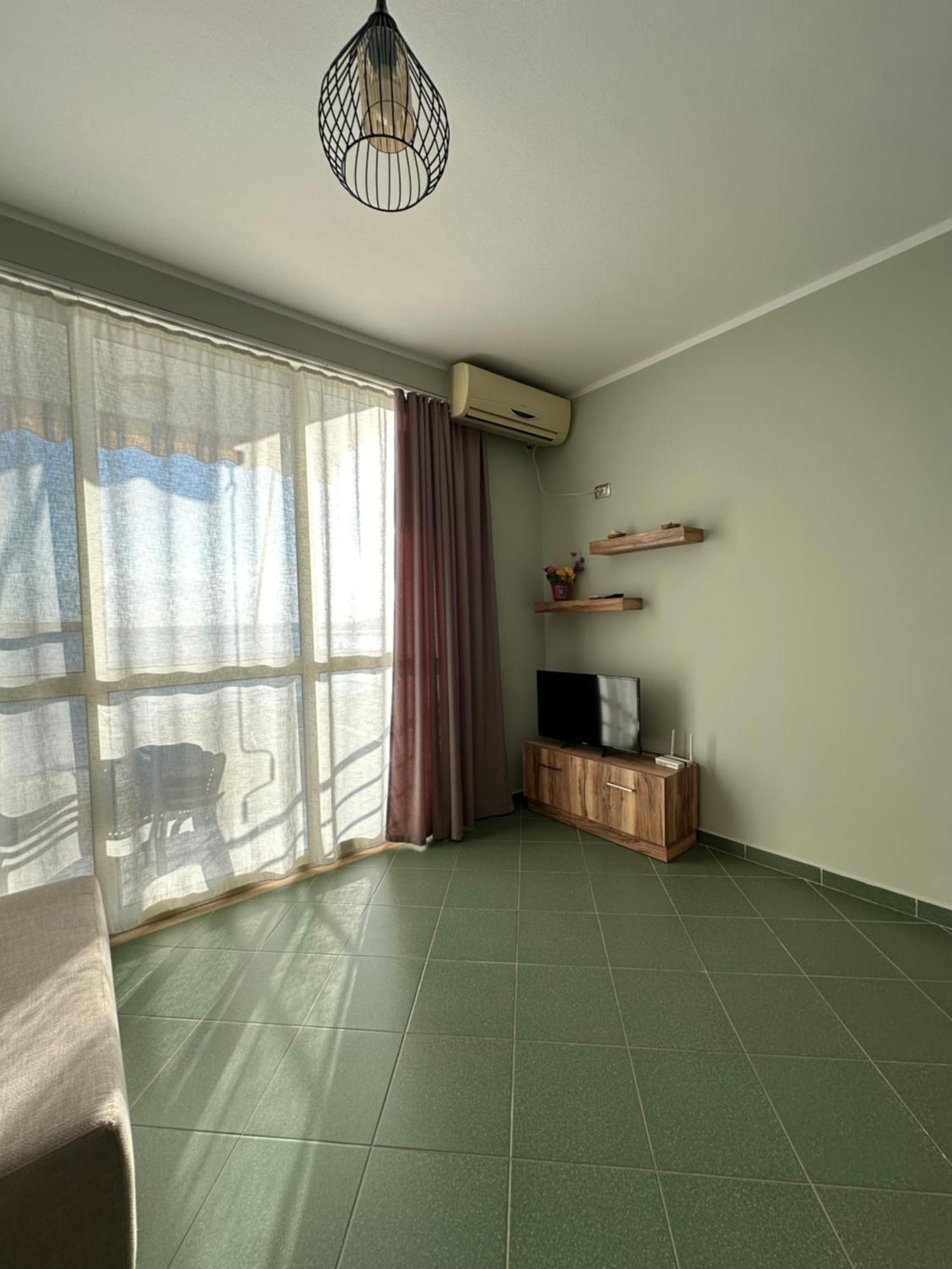 Eri Apartments 4 Shëngjin Eksteriør bilde