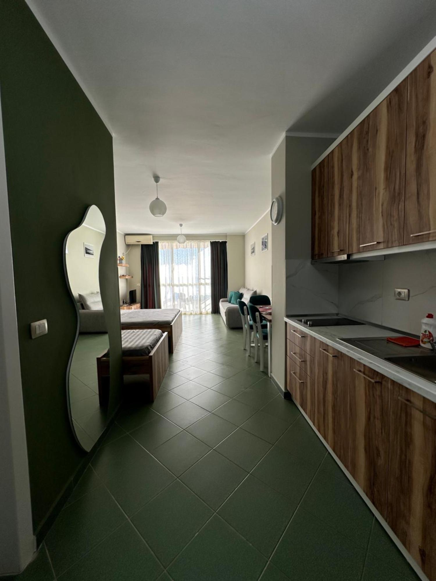 Eri Apartments 4 Shëngjin Eksteriør bilde