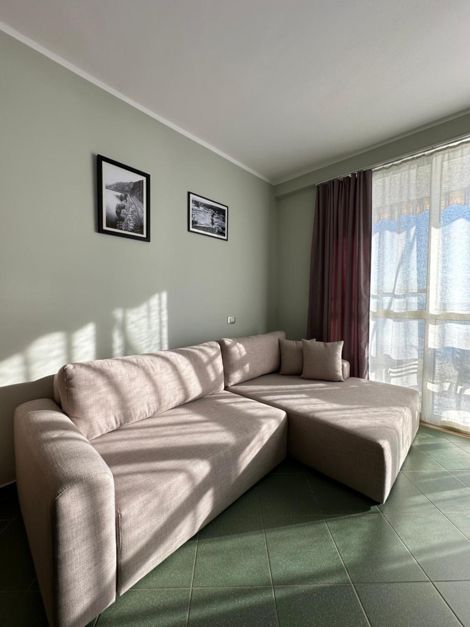 Eri Apartments 4 Shëngjin Eksteriør bilde