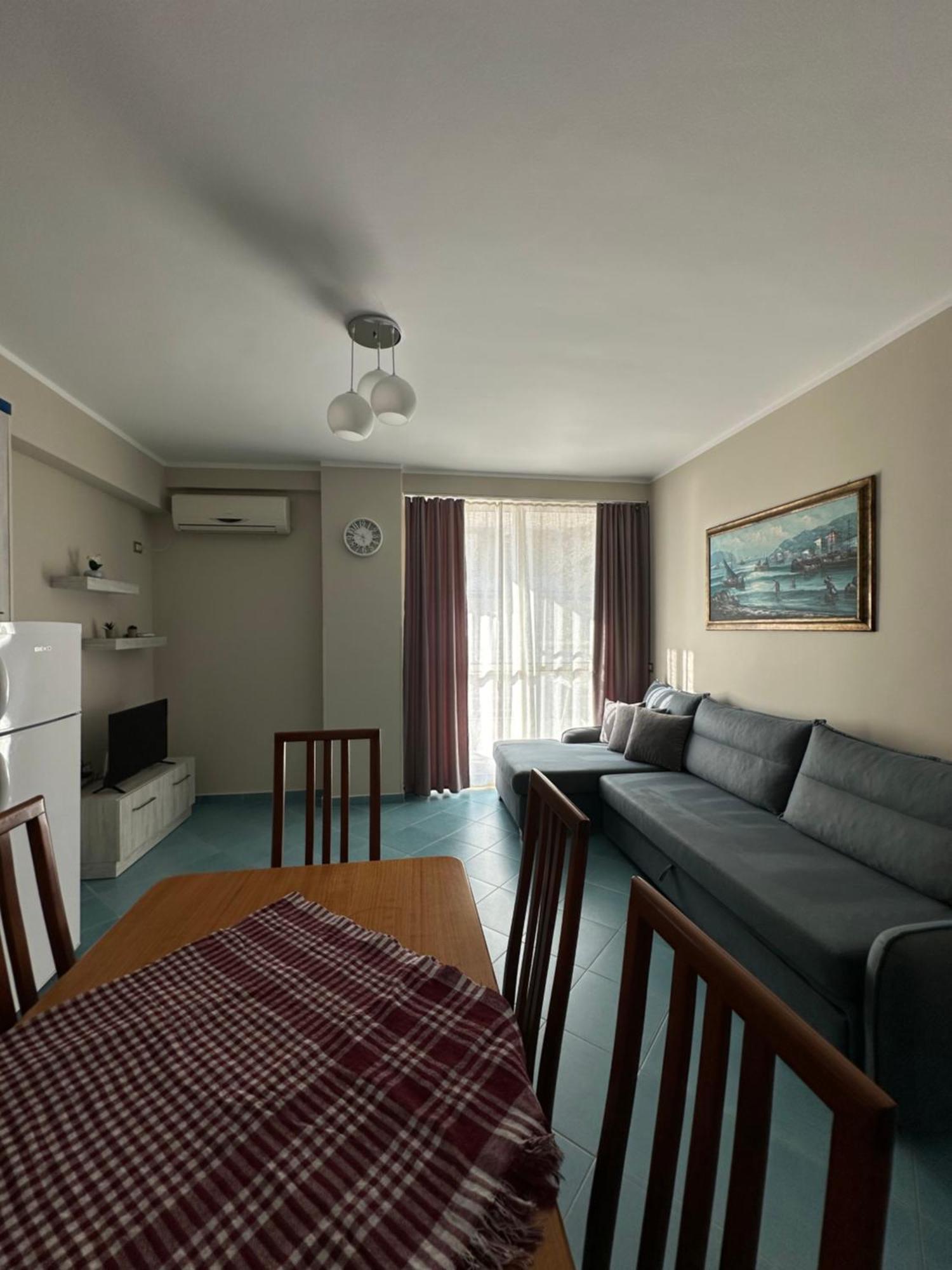 Eri Apartments 4 Shëngjin Eksteriør bilde